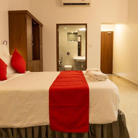 Alleppey Holiday Beach Resort Alappuzha Exterior foto