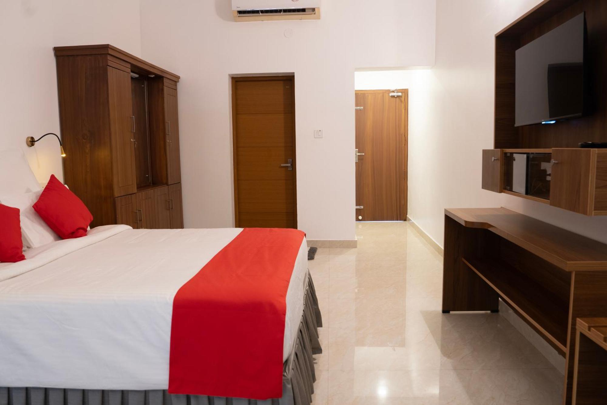 Alleppey Holiday Beach Resort Alappuzha Exterior foto