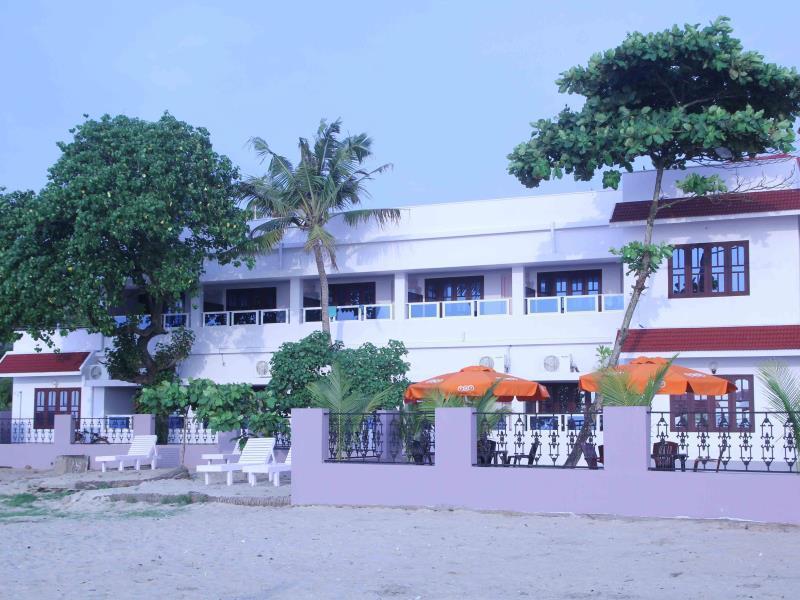 Alleppey Holiday Beach Resort Alappuzha Exterior foto